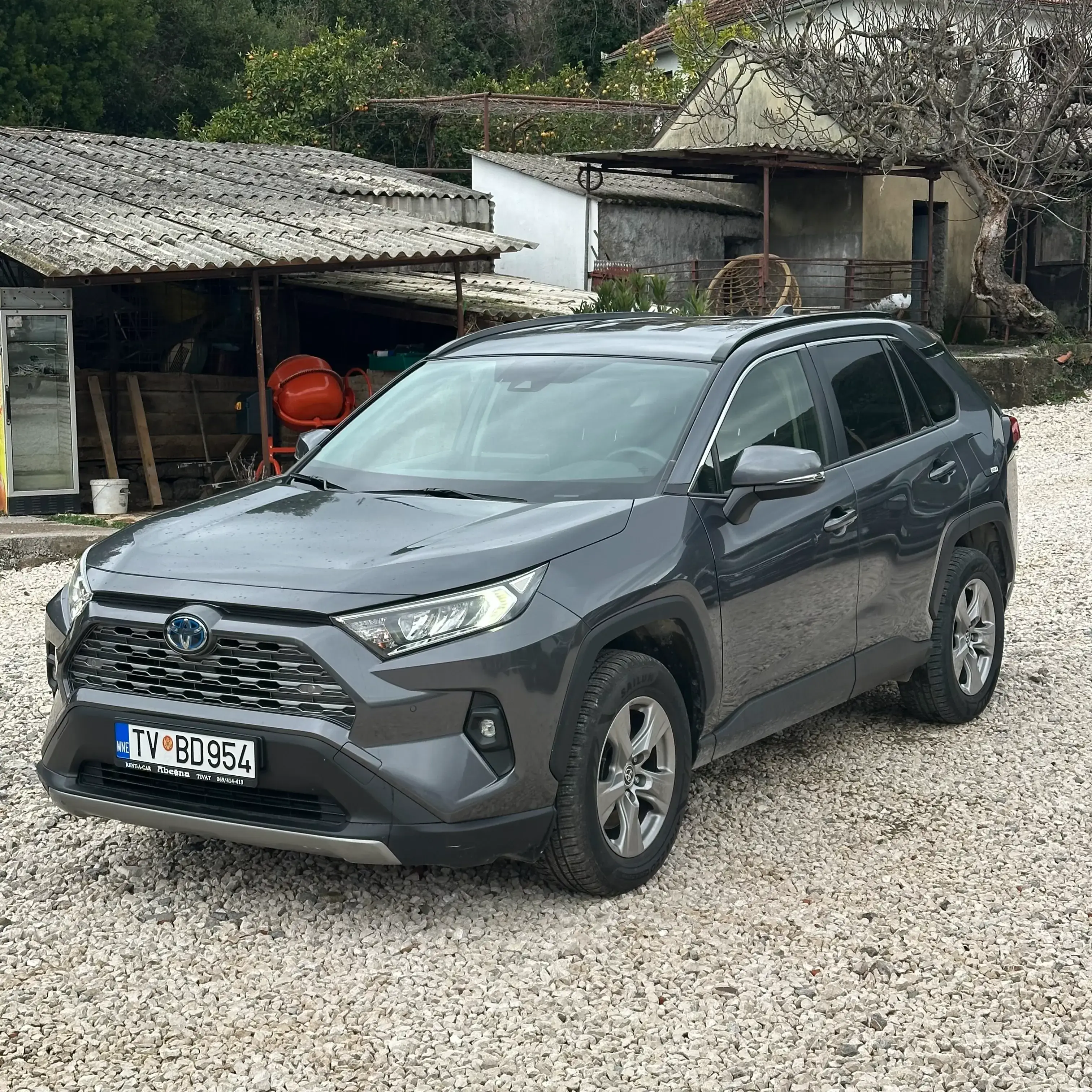 Toyota Rav4 or similar