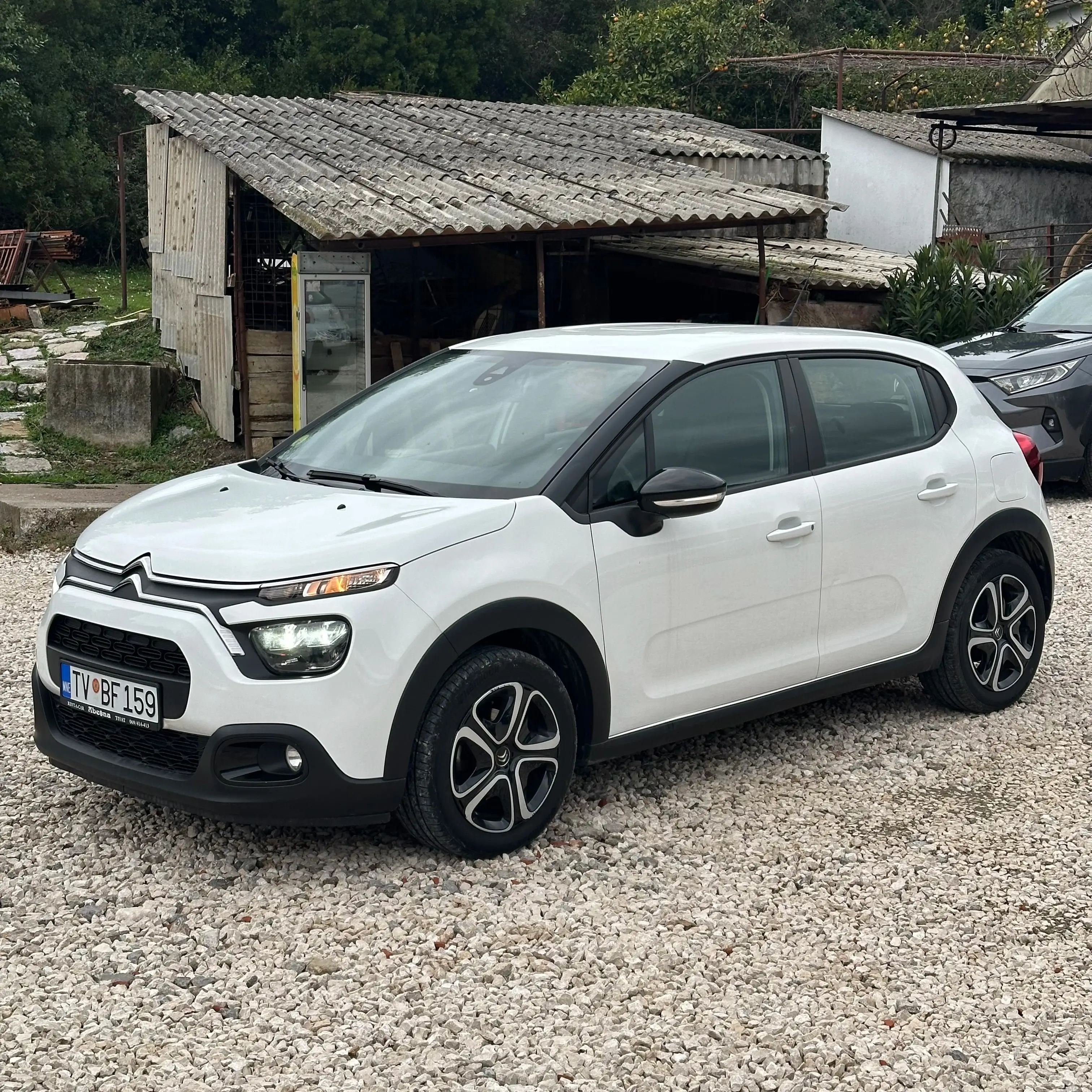 Citroen C3 or similar